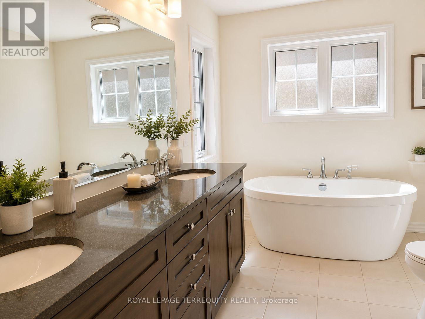 3321 Vernon Powell Drive, Oakville, Ontario  L6H 0Y4 - Photo 9 - W13441872