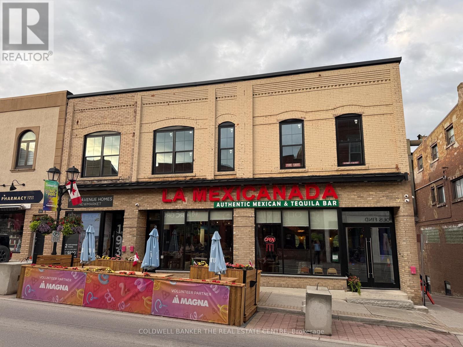 193 Main Street S, Newmarket, Ontario  L3Y 3Y9 - Photo 2 - N13429550
