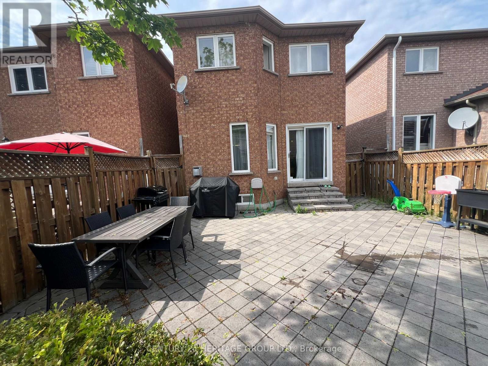 35 Brightsview Drive, Richmond Hill, Ontario  L4E 3Z1 - Photo 38 - N13441938