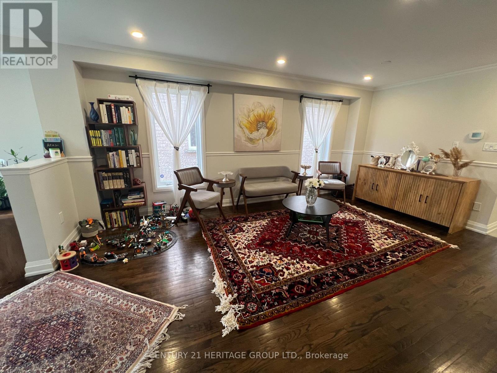 35 Brightsview Drive, Richmond Hill, Ontario  L4E 3Z1 - Photo 8 - N13441938