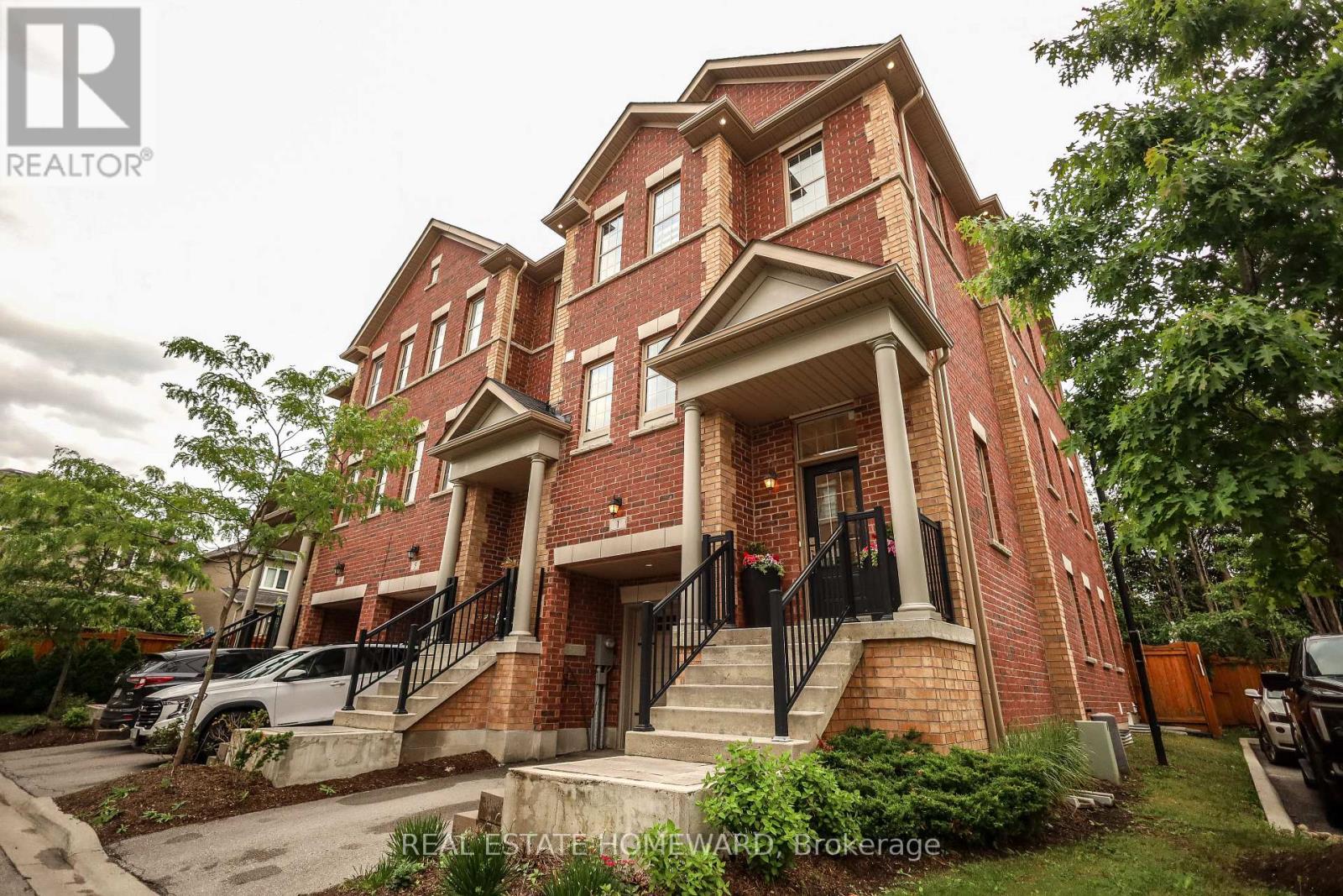 1 SAINT JULIEN COURT, Vaughan, Ontario