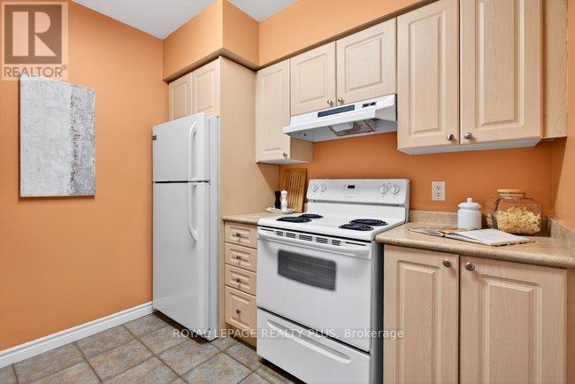 412 - 2088 Lawrence Avenue W, Toronto, Ontario M9N 3Z9 - Photo 17 - W13432368