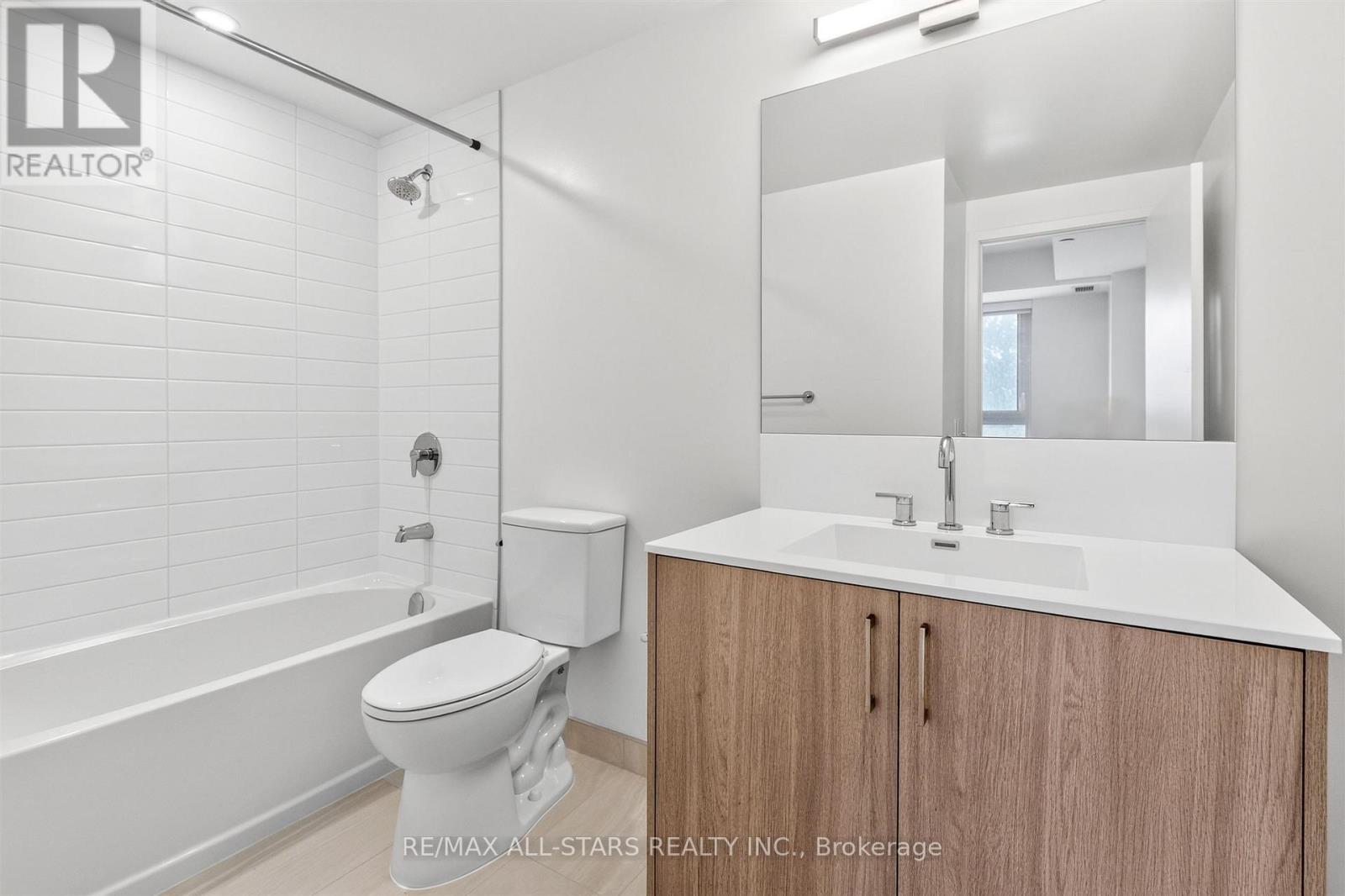 221 - 4010 Eglinton Avenue W, Toronto, Ontario  M9A 0G5 - Photo 13 - W13434450