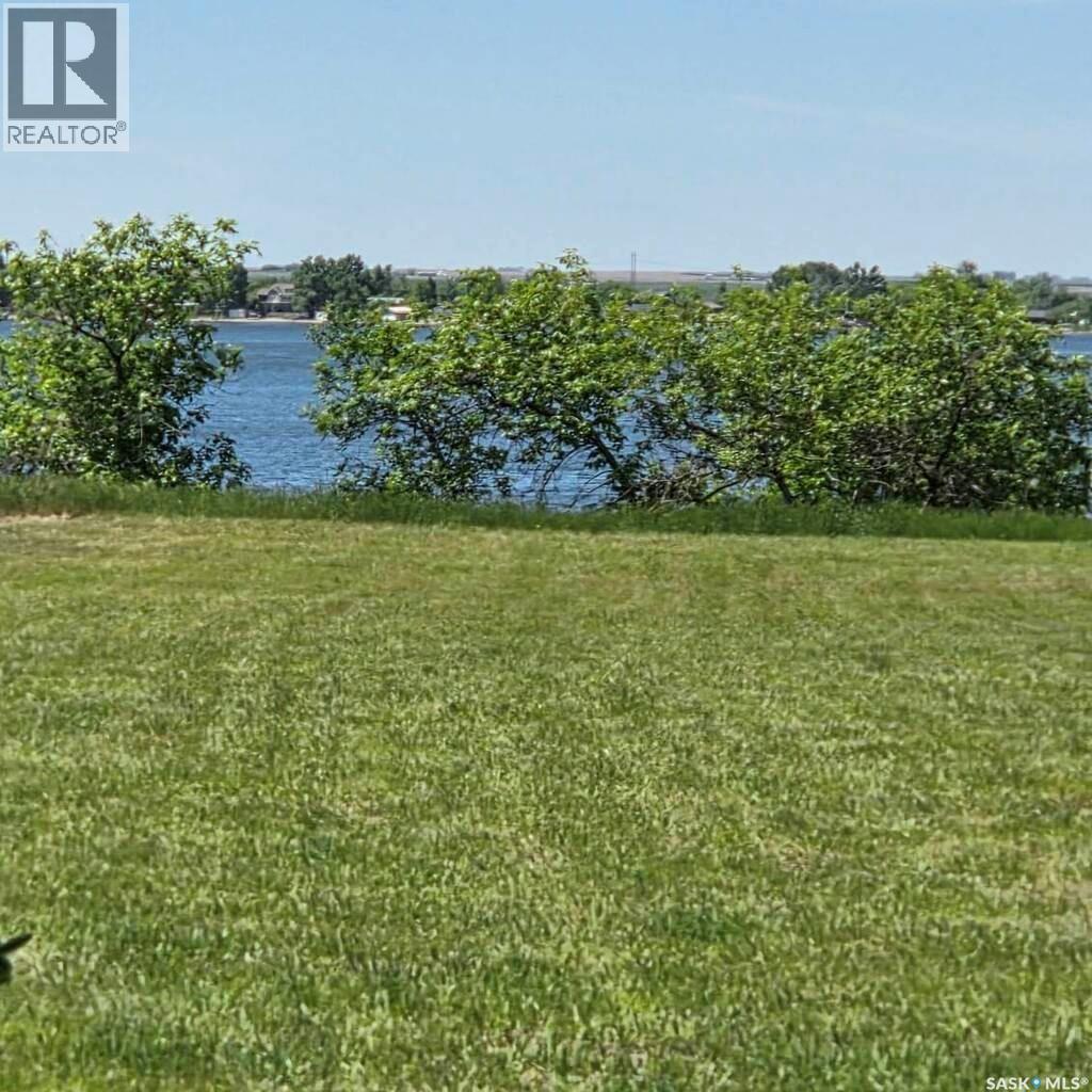 111 Lakeview Road, Last Mountain Lake, Saskatchewan S0G 0L0 - Photo 3 - SK035989