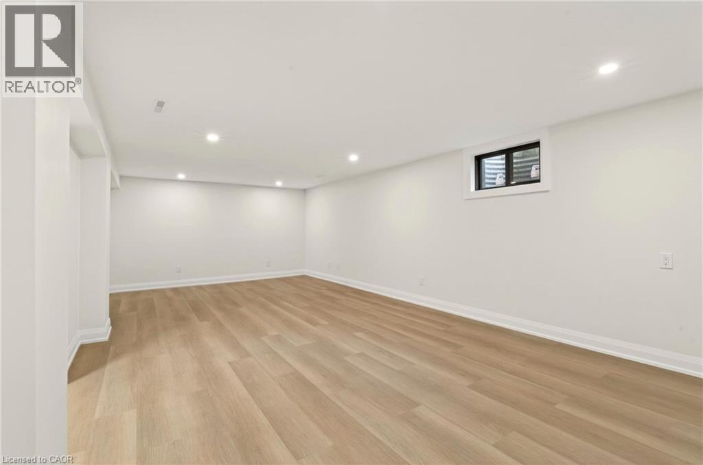 371 Robina Road, Ancaster, Ontario  L9G 2L9 - Photo 36 - 40839028