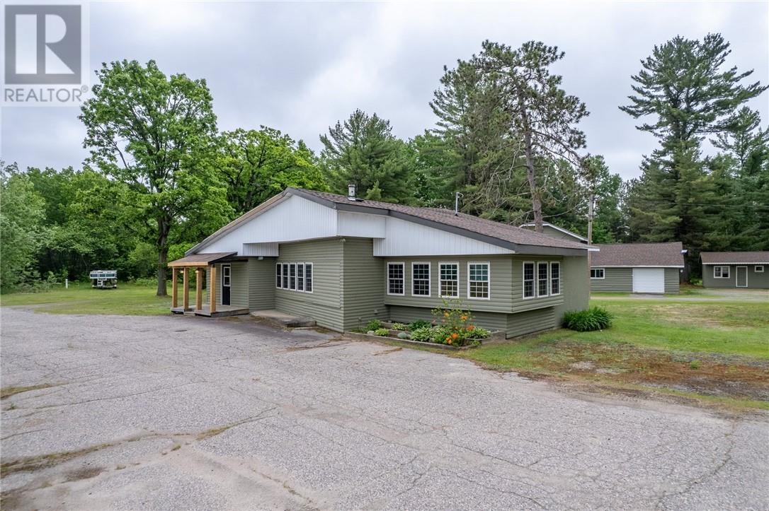 1806 Highway 17, Massey, Ontario  P0P 1P0 - Photo 25 - 2128544