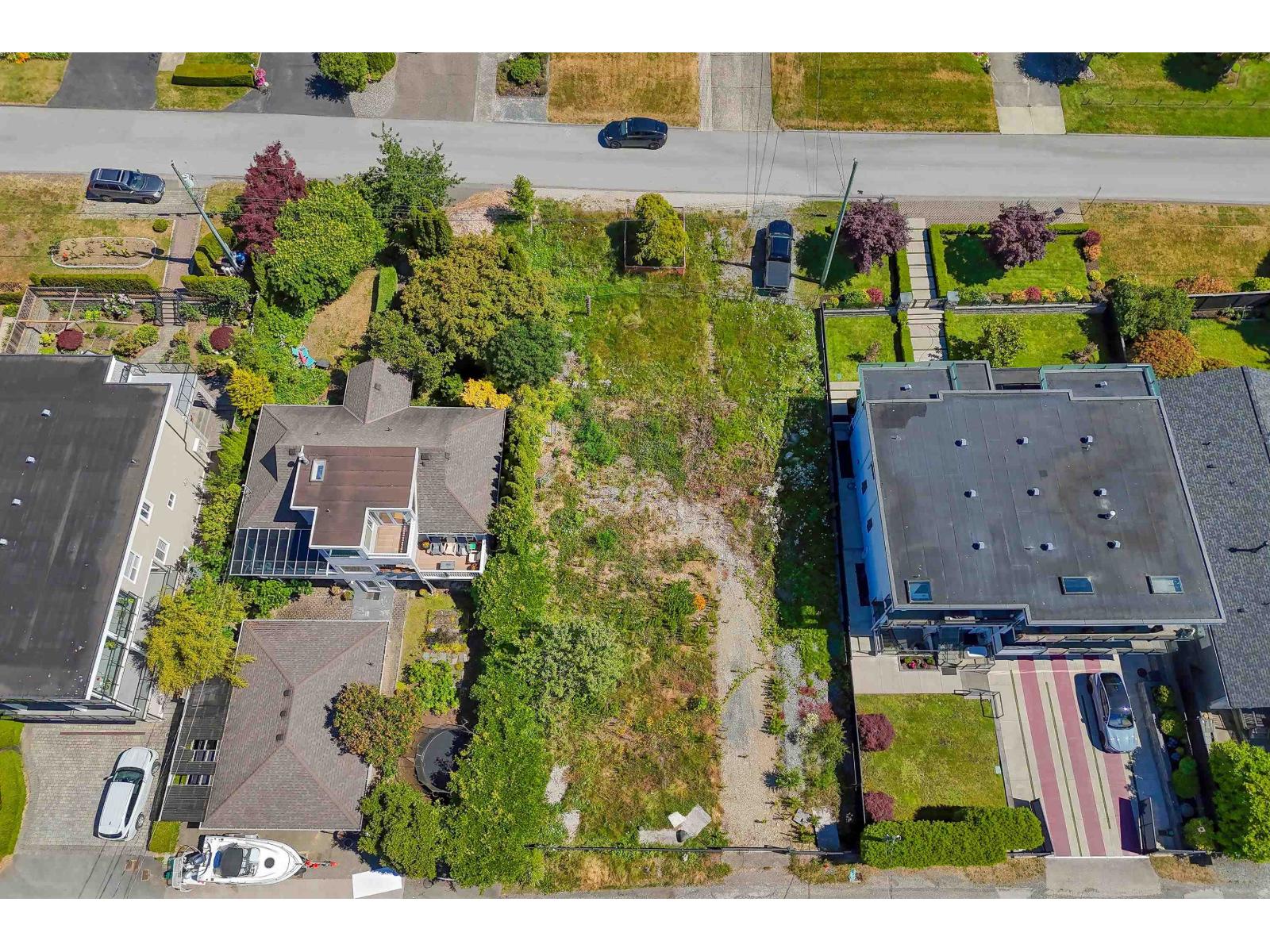 15554 Cliff Avenue, White Rock, British Columbia  V4B 1V7 - Photo 11 - R3135884