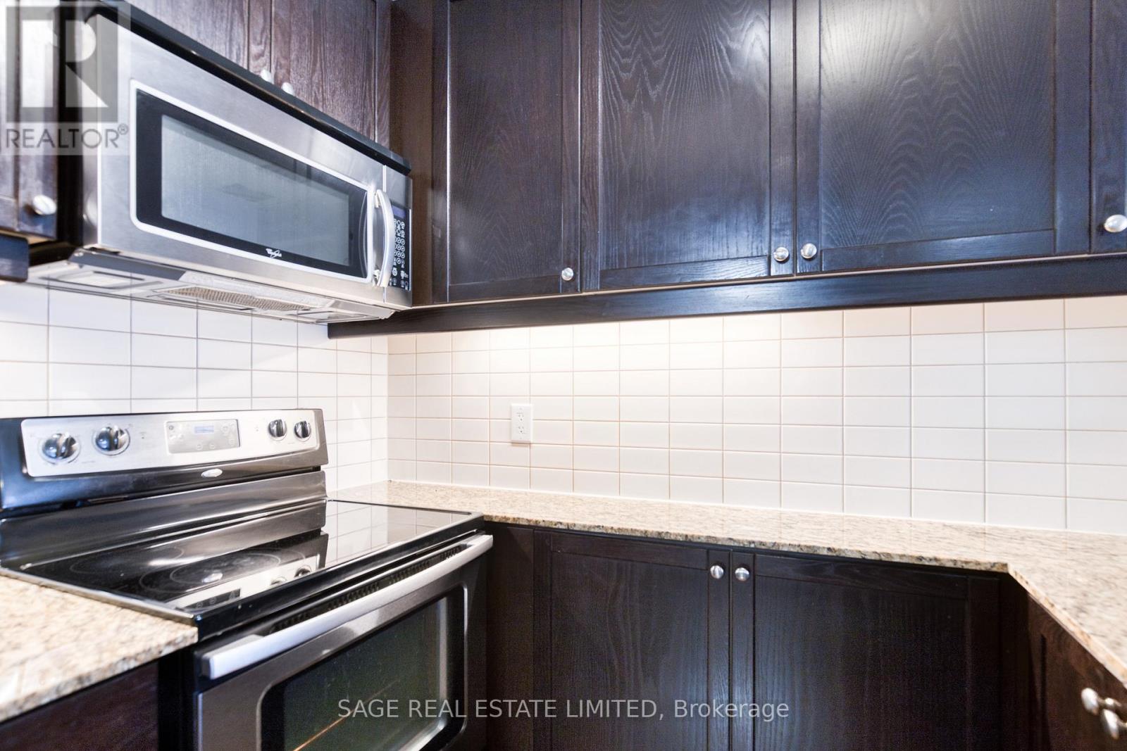 1021 - 560 Front Street W, Toronto, Ontario  M5V 1C1 - Photo 10 - C13446338
