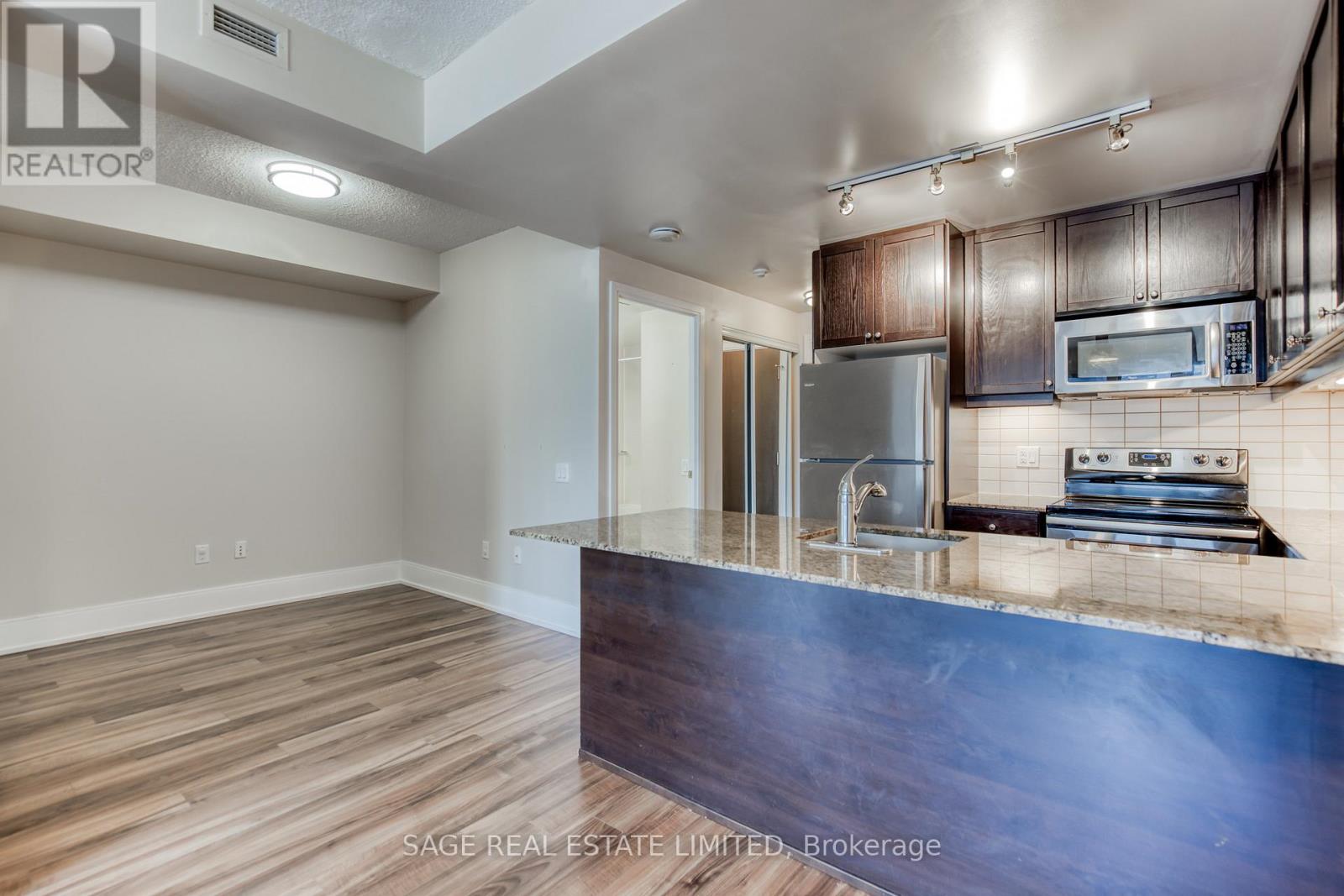 1021 - 560 Front Street W, Toronto, Ontario  M5V 1C1 - Photo 5 - C13446338