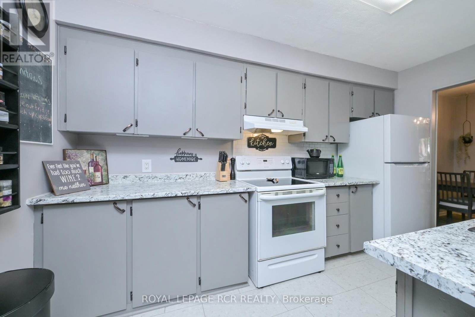 109 Century Drive, Orangeville, Ontario  L9W 3S2 - Photo 5 - W13444782