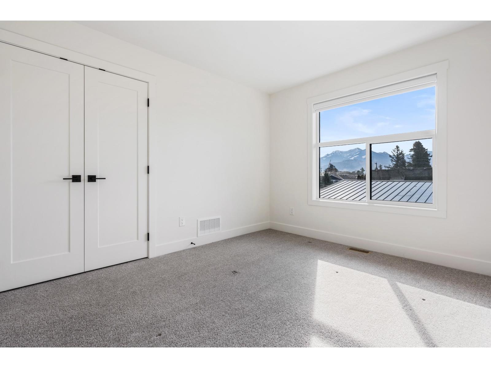 46070 First Avenue, Chilliwack Downtown, Chilliwack, British Columbia  V2P 1W1 - Photo 19 - R3135824