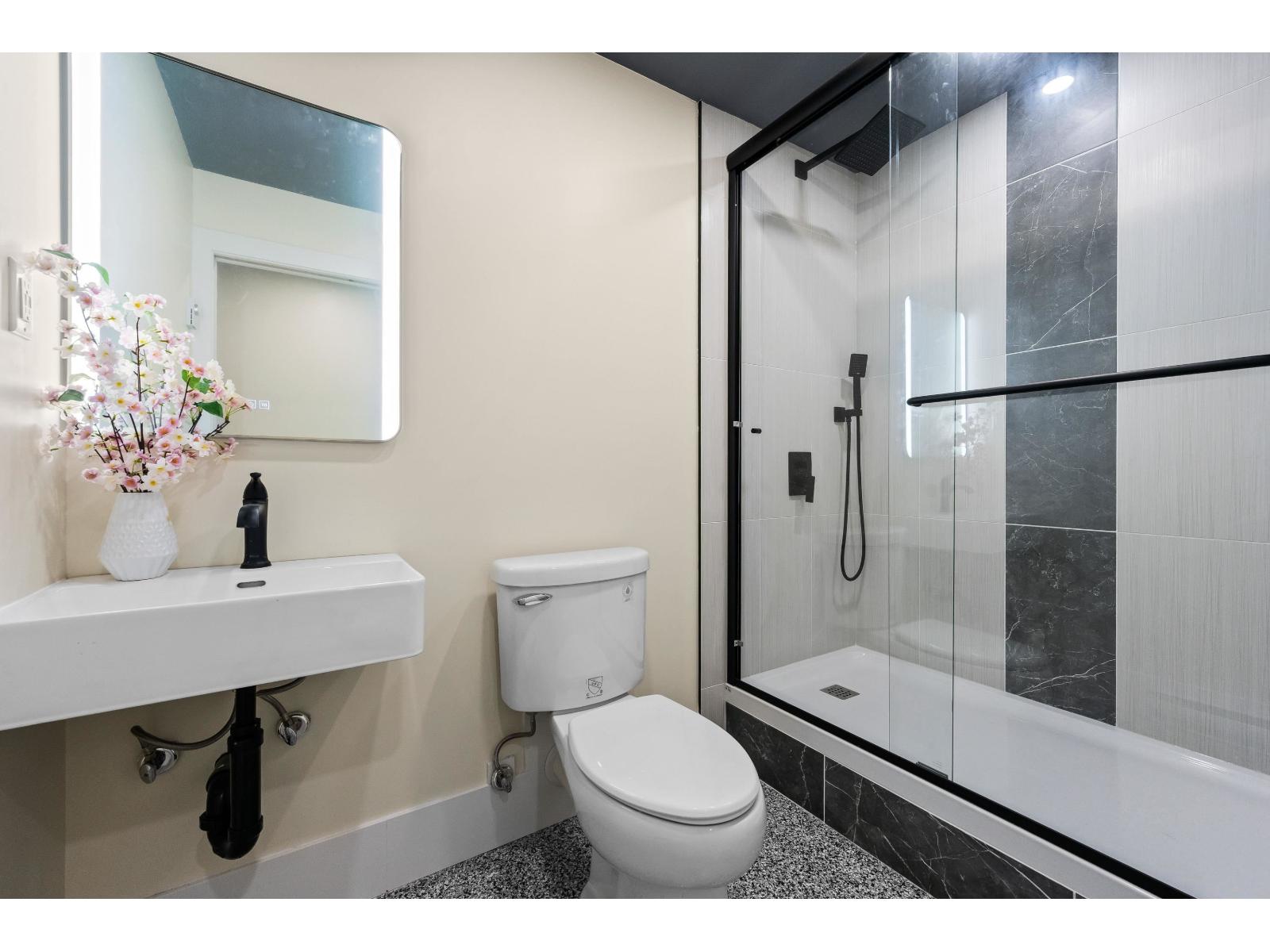 46070 First Avenue, Chilliwack Downtown, Chilliwack, British Columbia  V2P 1W1 - Photo 29 - R3135824