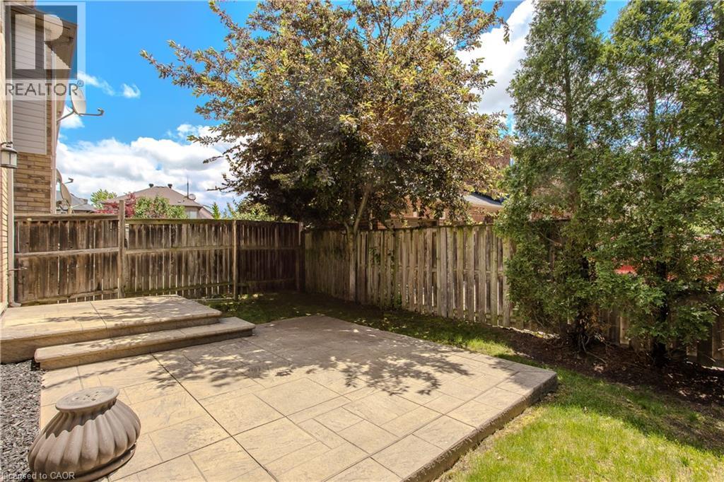 2454 Sutton Drive, Burlington, Ontario  L7L 7A9 - Photo 20 - 40838079