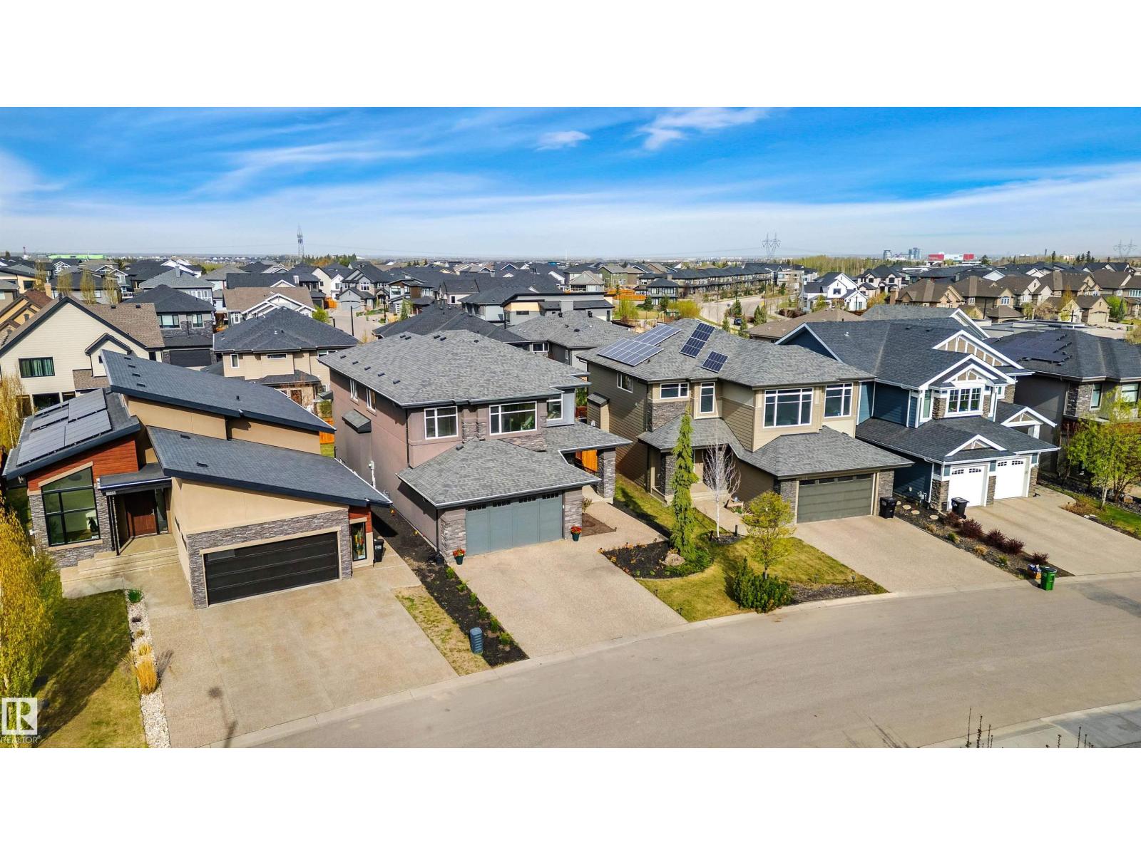 1116 Hainstock Green Sw, Edmonton, Alberta  T6W 2T8 - Photo 2 - E4487601