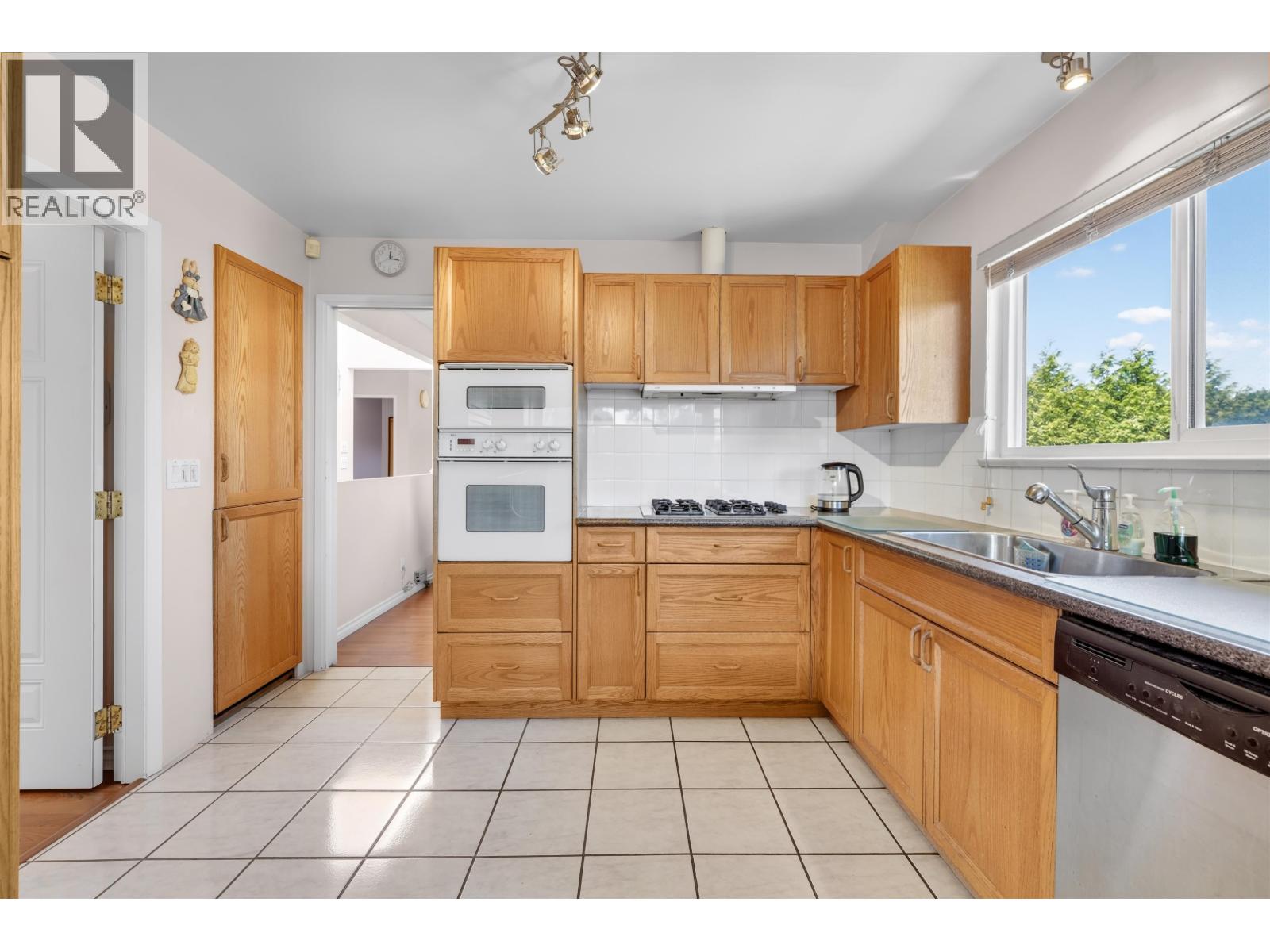 11580 Seahurst Road, Richmond, British Columbia  V7A 3P2 - Photo 8 - R3135818