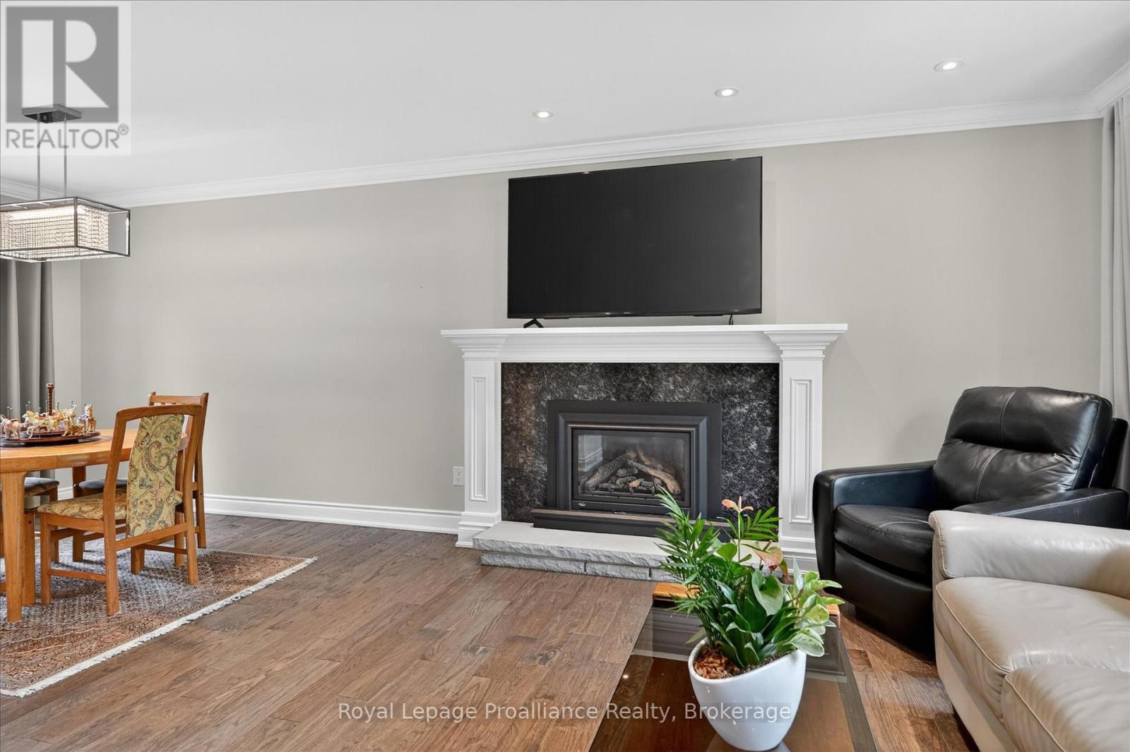 59 Wallis Drive, Peterborough, Ontario  K9J 6B9 - Photo 5 - X13446712