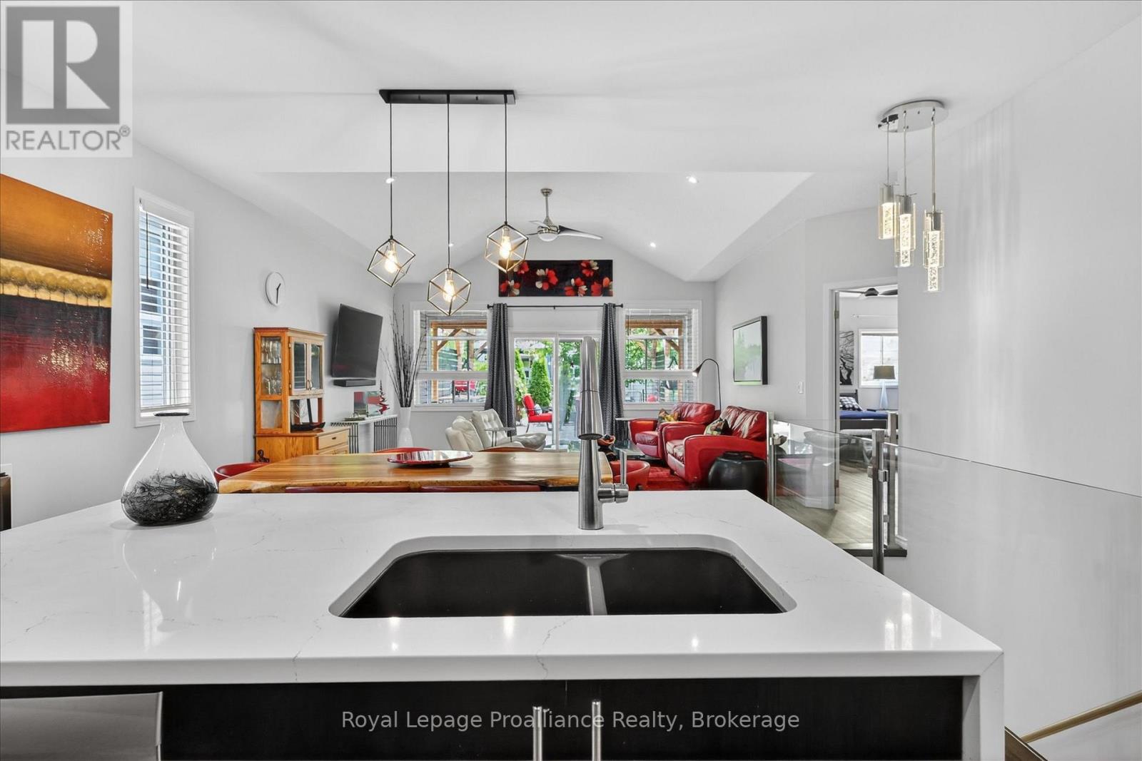 645 Goodwin Terrace, Peterborough, Ontario  K9J 0H6 - Photo 6 - X13446718