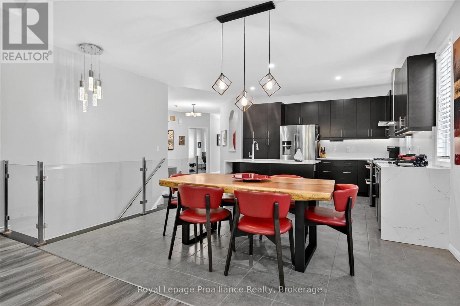 645 Goodwin Terrace, Peterborough, Ontario  K9J 0H6 - Photo 9 - X13446718