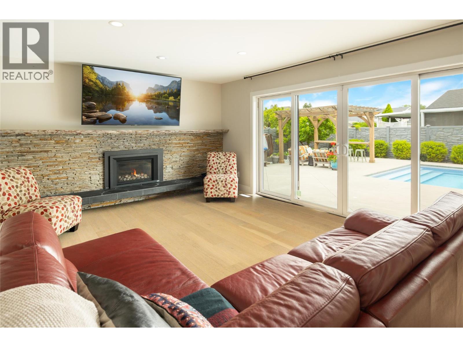 3450 Barberry Street, Kelowna, British Columbia  V1W 3V6 - Photo 13 - 10389183