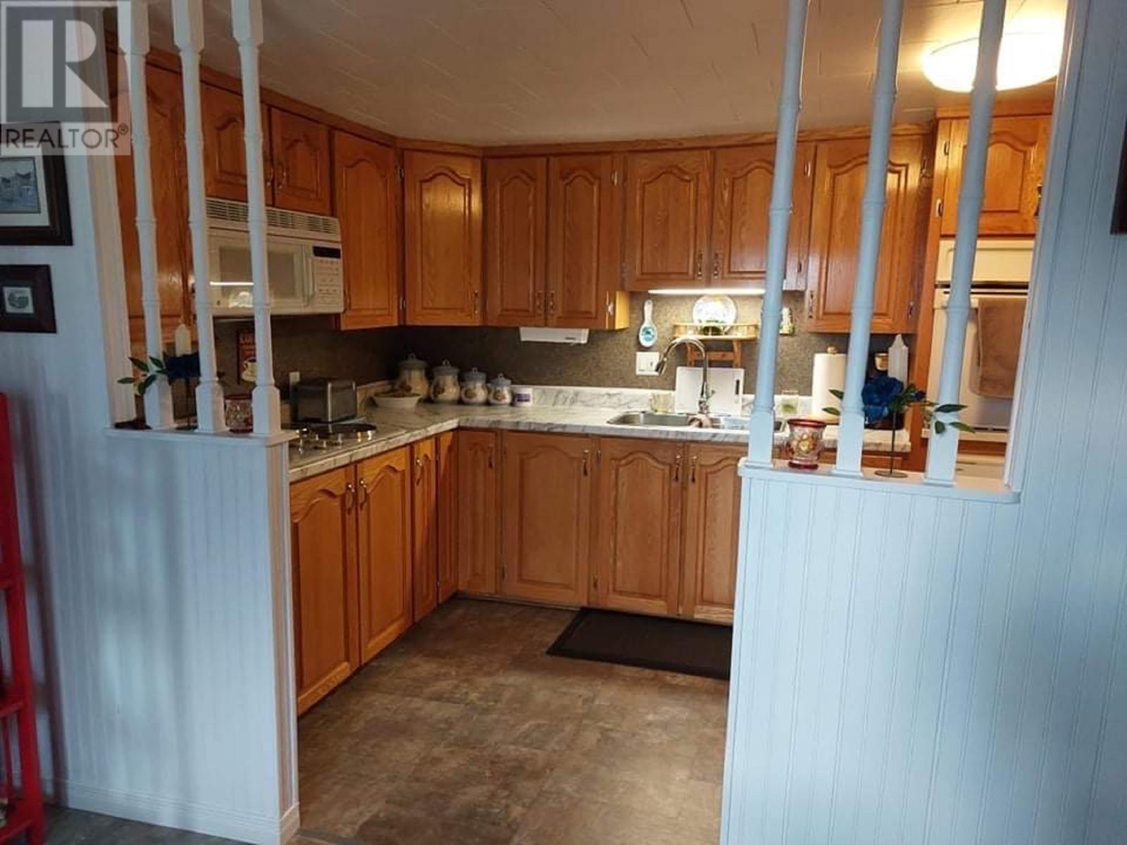 3 Banting Street, Musgrave Harbour, Newfoundland & Labrador  A0G 3J0 - Photo 2 - 1298983