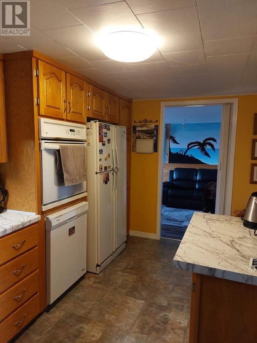 3 Banting Street, Musgrave Harbour, Newfoundland & Labrador  A0G 3J0 - Photo 4 - 1298983