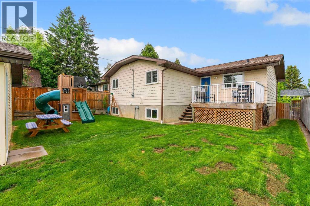 6256 Silver Springs Hill Nw, Calgary, Alberta  T3B 3E6 - Photo 35 - A2320027