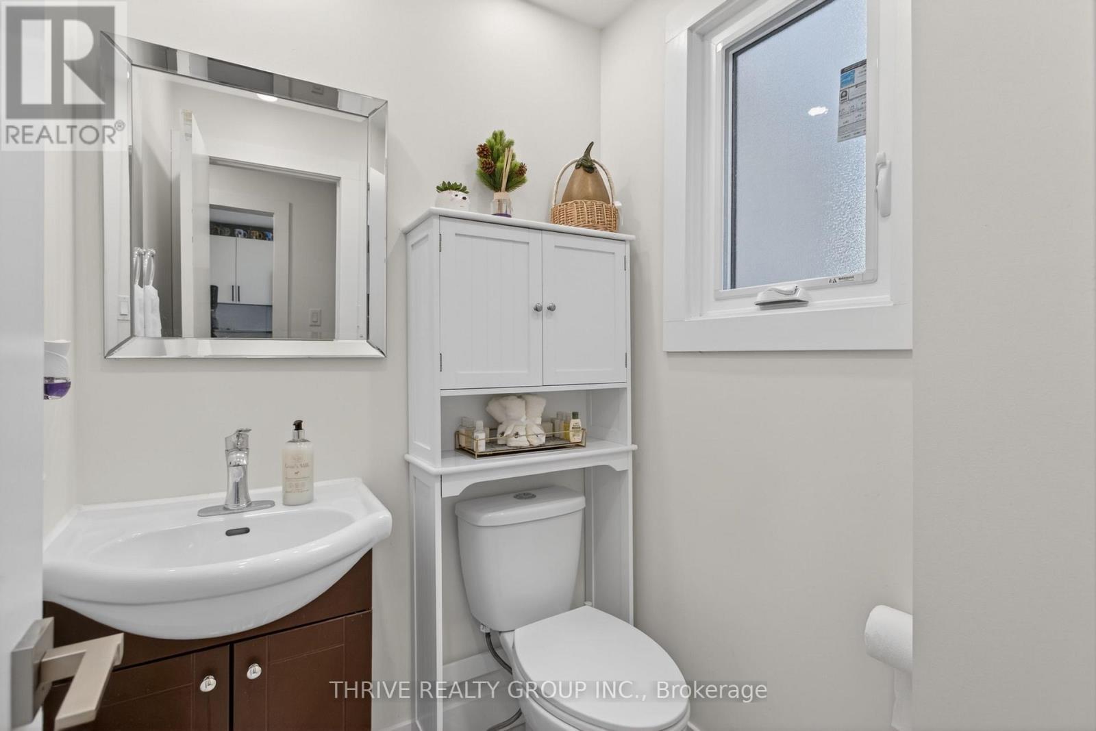 12 - 1855 Aldersbrook Street, London North, Ontario  N6G 4R7 - Photo 10 - X13446728