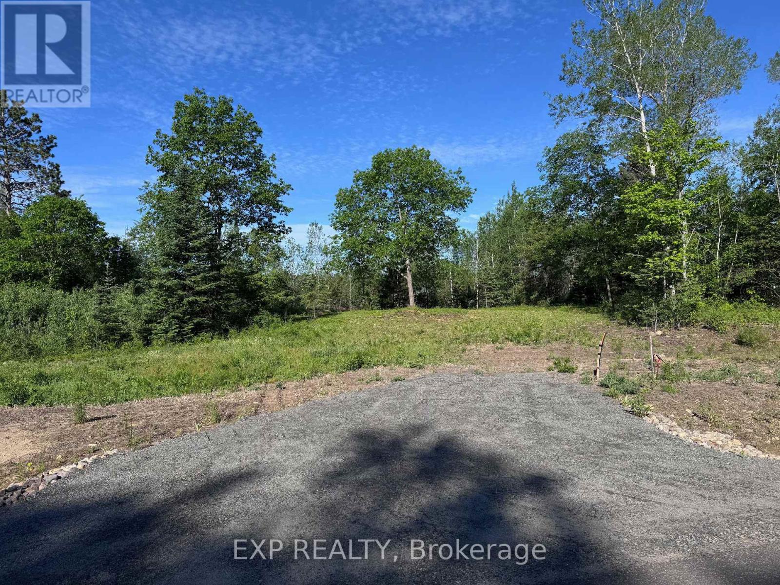 71 YANTHA CRESCENT, Madawaska Valley, Ontario