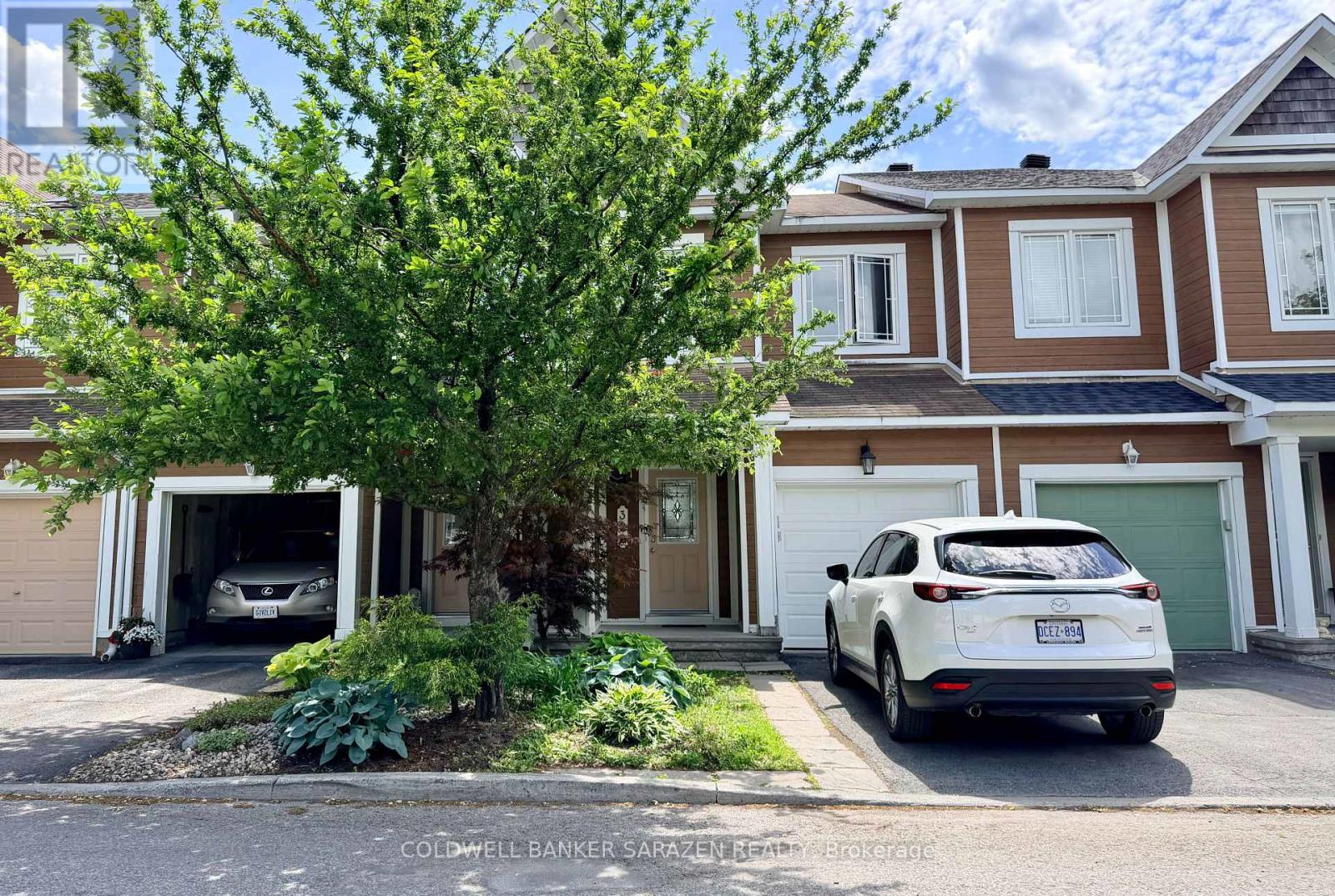 322 HILLSBORO PRIVATE, Ottawa