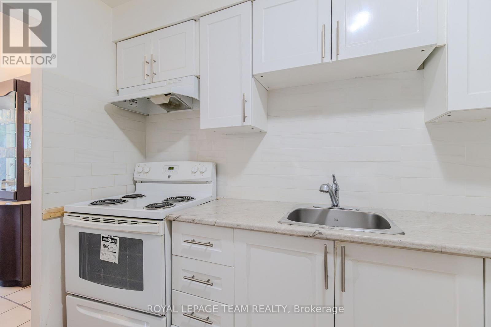 20 - 2669 Southvale Crescent, Ottawa, Ontario  K1B 4V2 - Photo 9 - X13446616