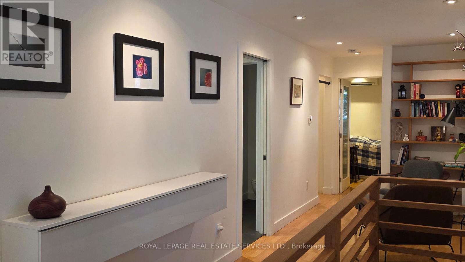 24 Morningside Avenue, Toronto, Ontario  M6S 1C3 - Photo 13 - W13445230