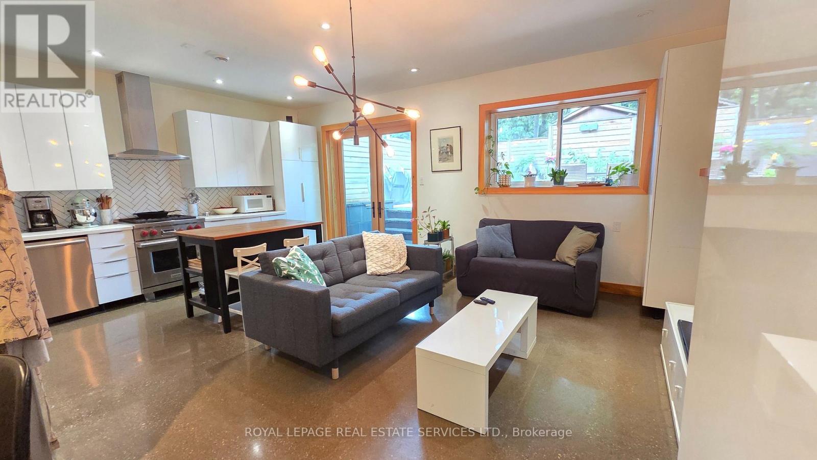 24 Morningside Avenue, Toronto, Ontario  M6S 1C3 - Photo 28 - W13445230