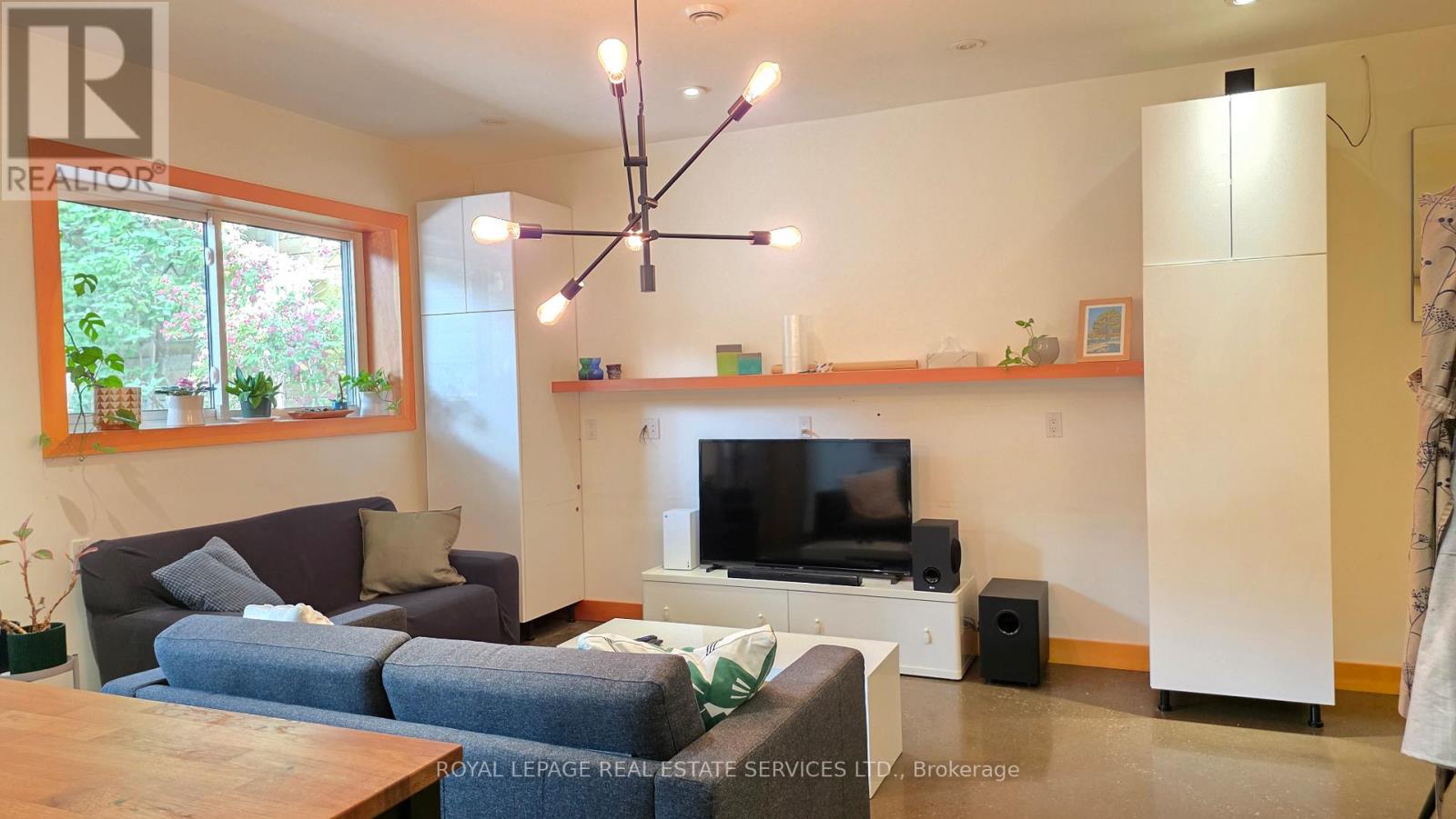 24 Morningside Avenue, Toronto, Ontario  M6S 1C3 - Photo 24 - W13445230