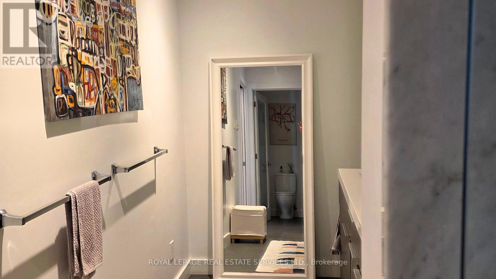 24 Morningside Avenue, Toronto, Ontario  M6S 1C3 - Photo 16 - W13445230