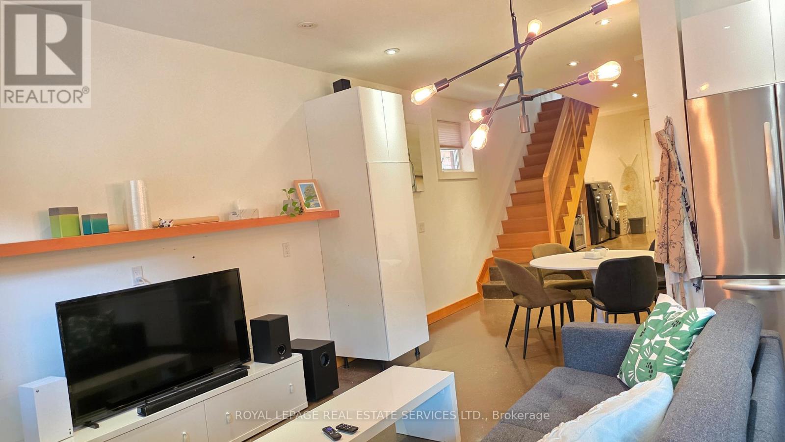 24 Morningside Avenue, Toronto, Ontario  M6S 1C3 - Photo 23 - W13445230