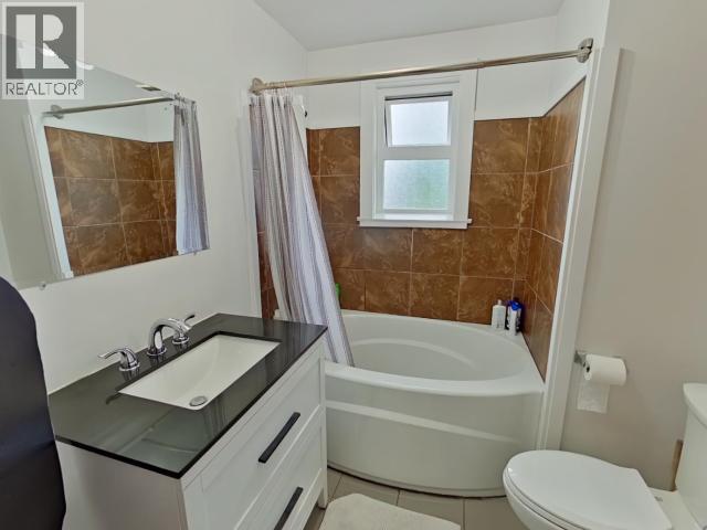 4219 Joyce Ave, Powell River, British Columbia  V8A 2Z8 - Photo 21 - 19618