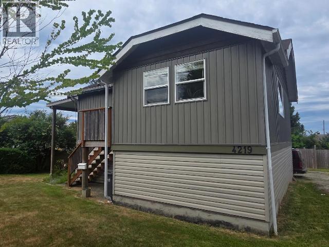 4219 Joyce Ave, Powell River, British Columbia  V8A 2Z8 - Photo 3 - 19618