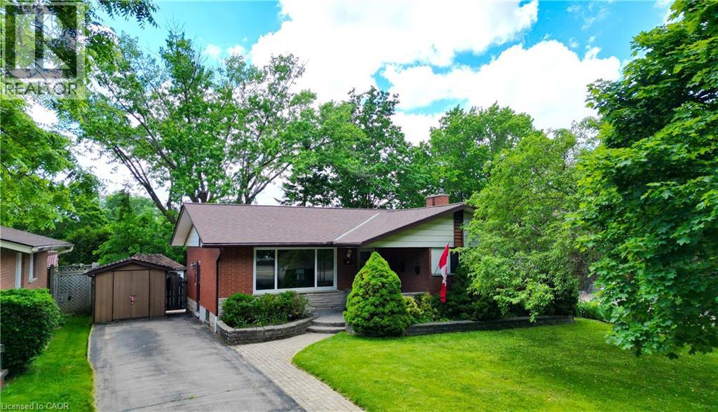 209 Dixie Crescent, Waterloo, Ontario  N2J 3K9 - Photo 2 - 40839708