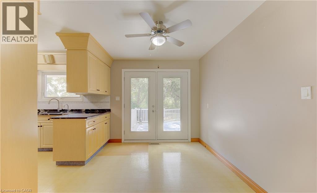 209 Dixie Crescent, Waterloo, Ontario  N2J 3K9 - Photo 7 - 40839708