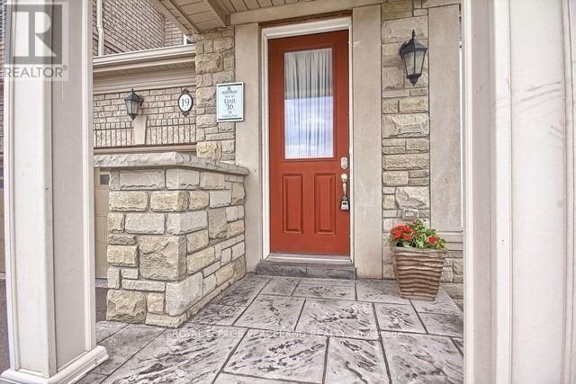 19 KAITTING TRAIL, Oakville, Ontario