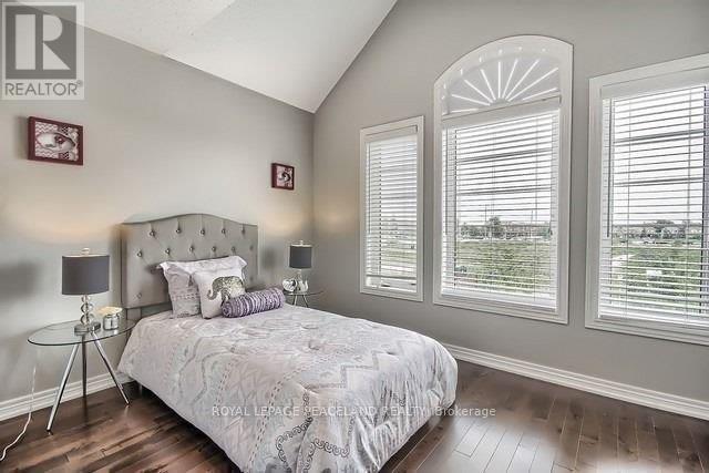 19 Kaitting Trail, Oakville, Ontario  L6M 0S6 - Photo 16 - W13446408