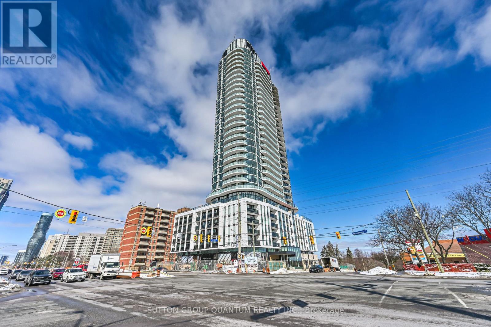 2707 - 1 FAIRVIEW ROAD E, Mississauga, Ontario