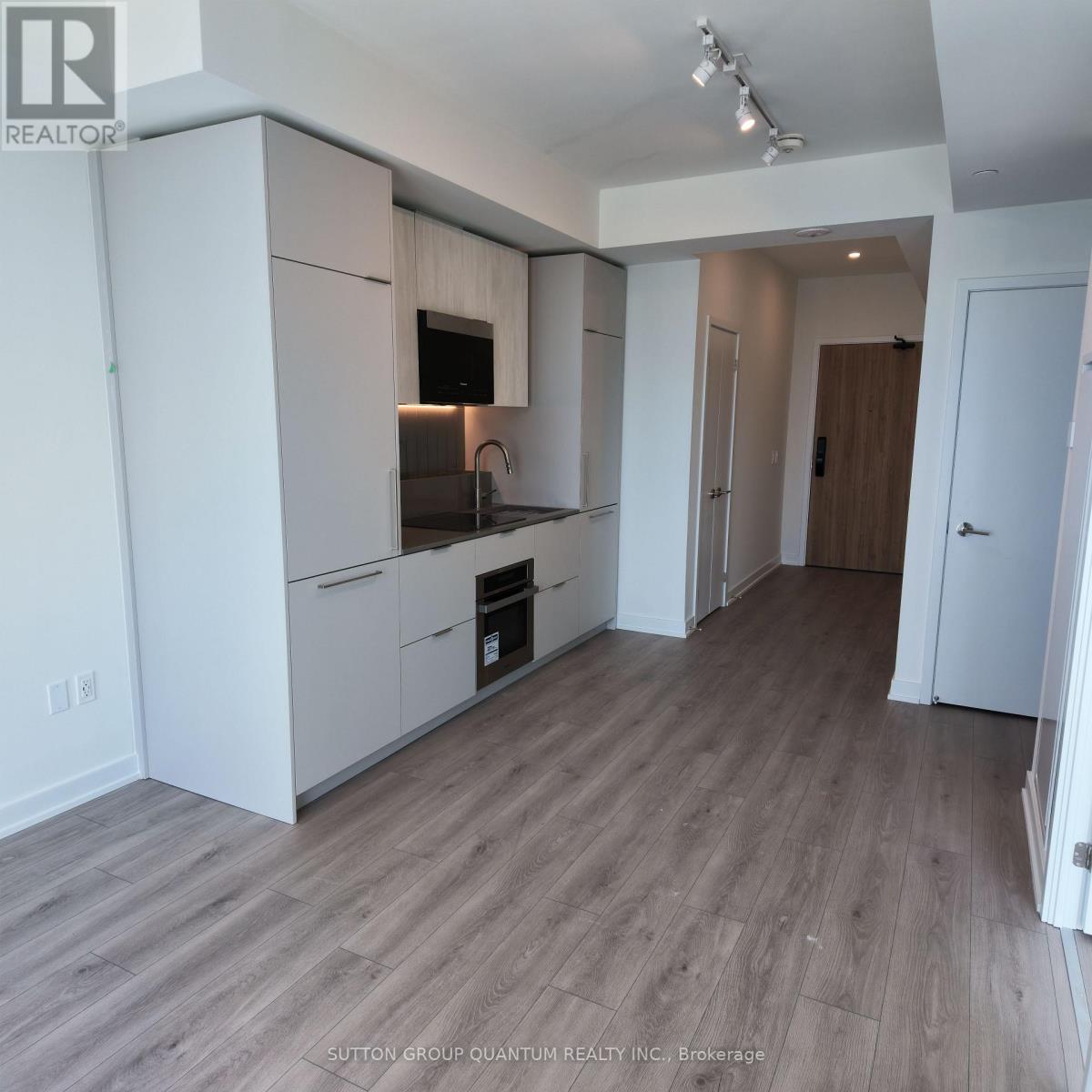 2707 - 1 Fairview Road E, Mississauga, Ontario  L5A 4C6 - Photo 5 - W13446450