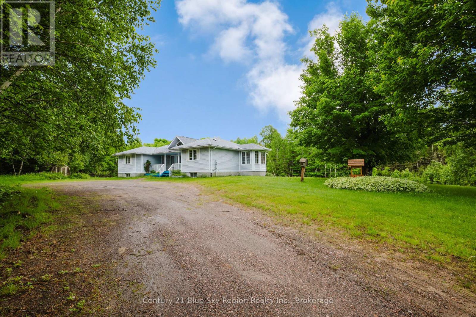 69 WAUKEGAN ROAD, East Ferris, Ontario