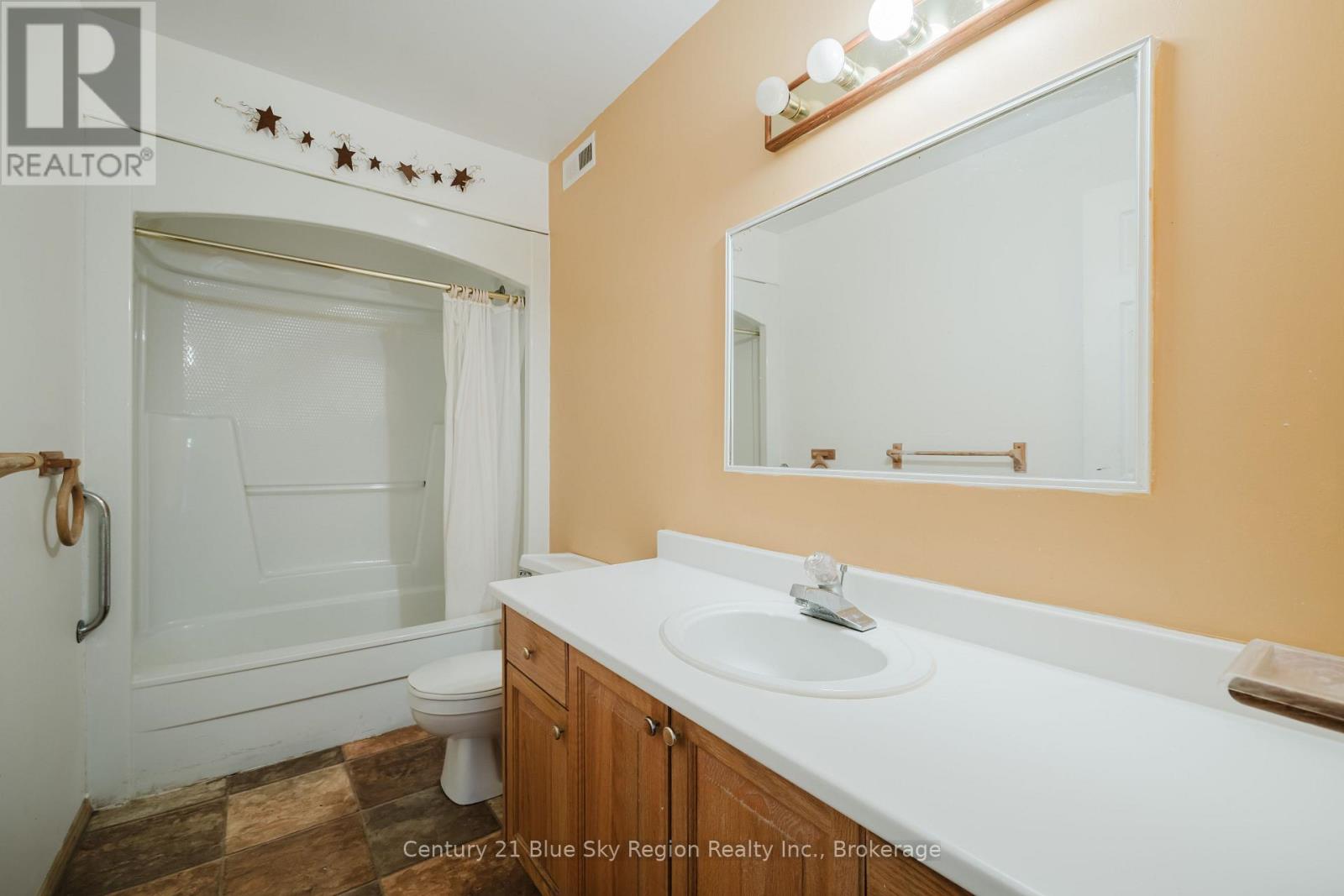 69 Waukegan Road, East Ferris, Ontario  P0H 1K0 - Photo 18 - X13446568