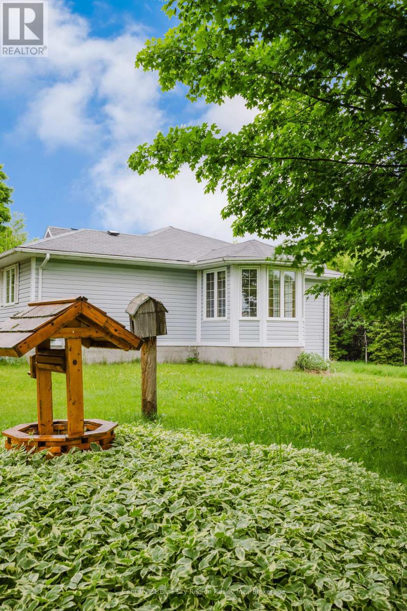 69 Waukegan Road, East Ferris, Ontario  P0H 1K0 - Photo 28 - X13446568