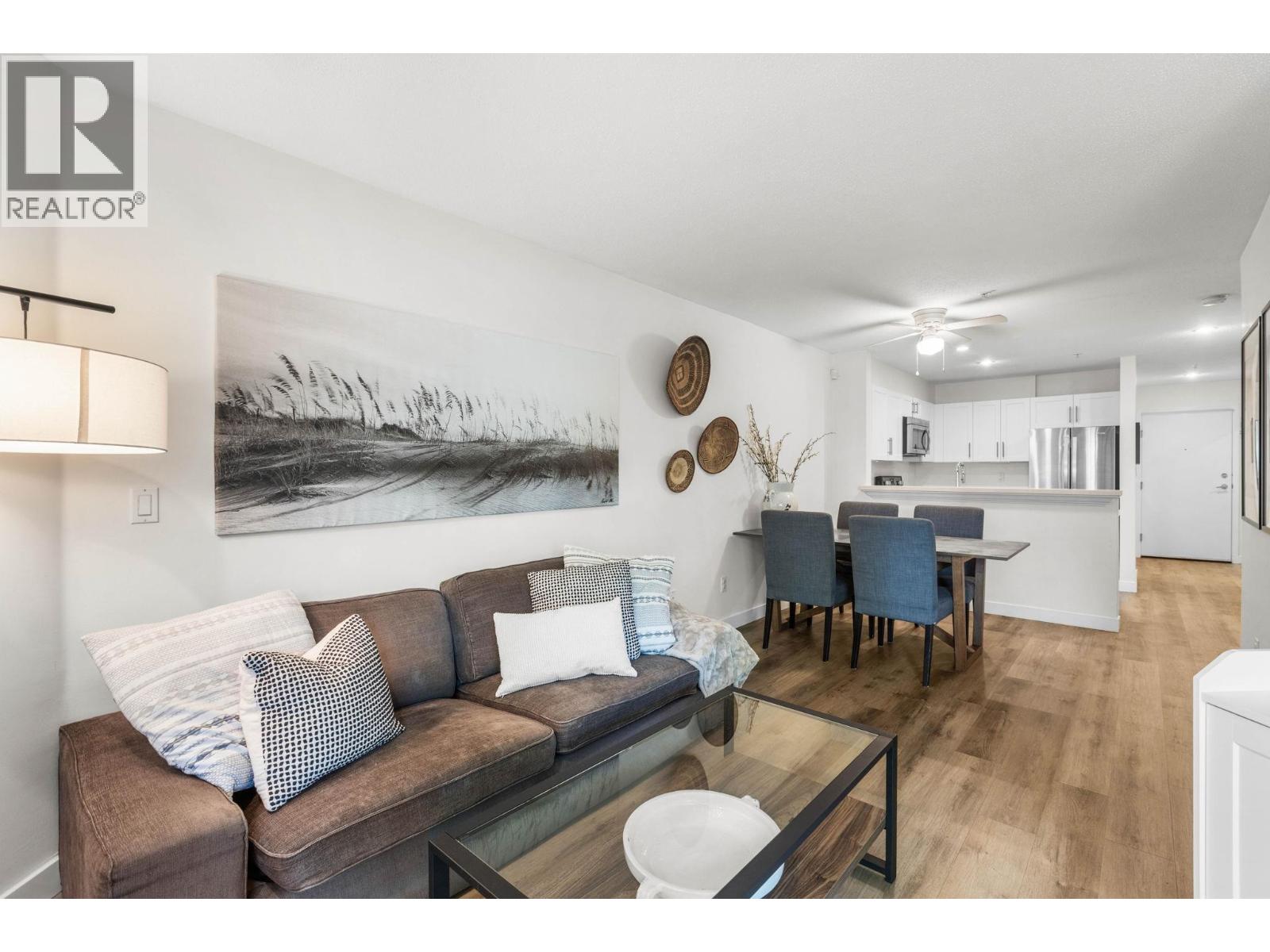 113 147 E 1st Street, North Vancouver, British Columbia  V7L 1B2 - Photo 8 - R3116109