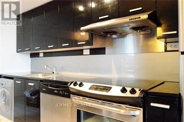 305 - 29 Singer Court, Toronto, Ontario M2K 0B3 - Photo 8 - C13446574