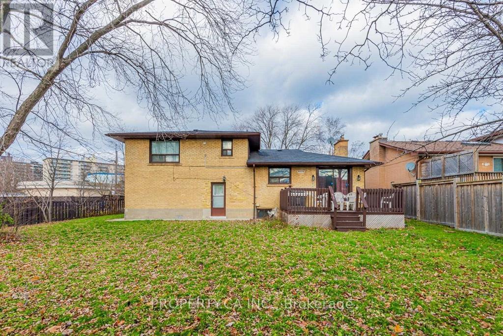 Main - 45 Lissom Crescent, Toronto, Ontario M2R 2P2 - Photo 21 - C13446580