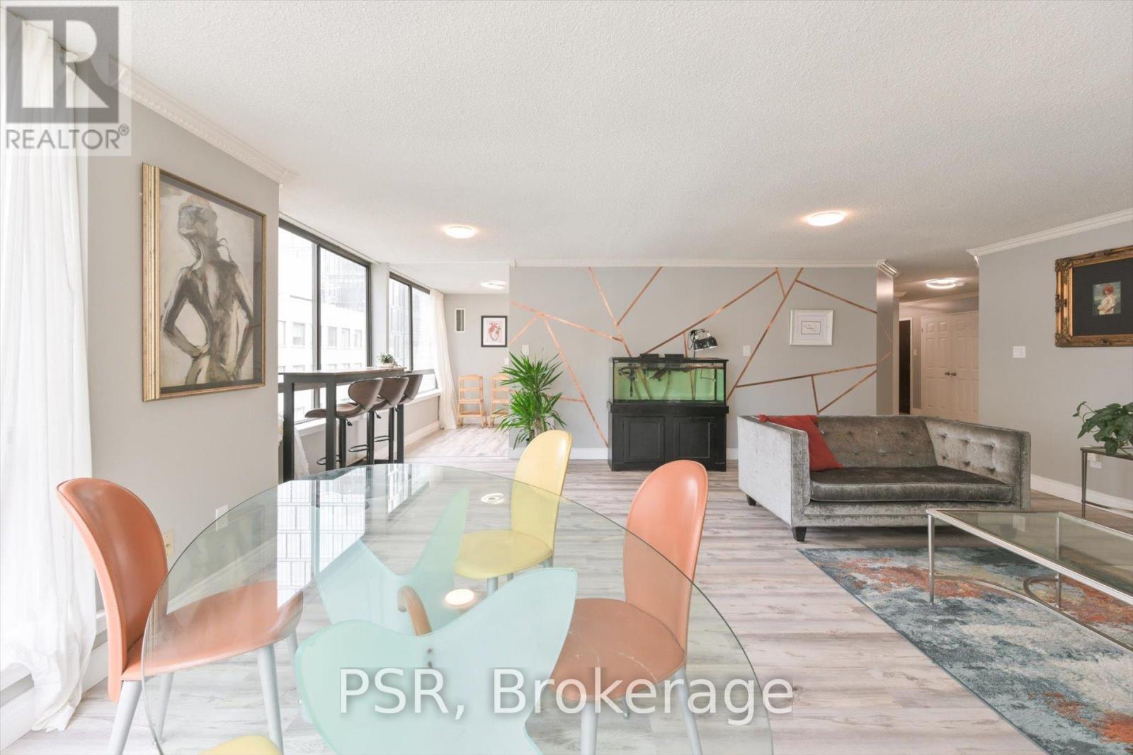 1402 - 280 Simcoe Street, Toronto, Ontario M5T 2Y5 - Photo 6 - C13446694